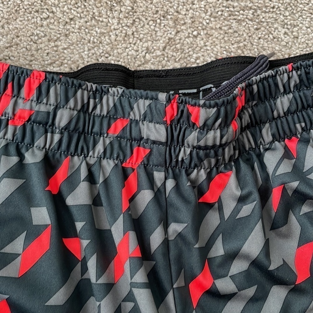 Xersion Quick-Dri Shorts - Picture 3 of 7